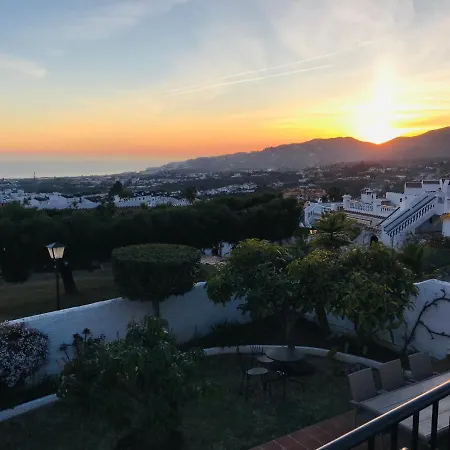Villa Bella Vistas By Scandic Feel Nerja